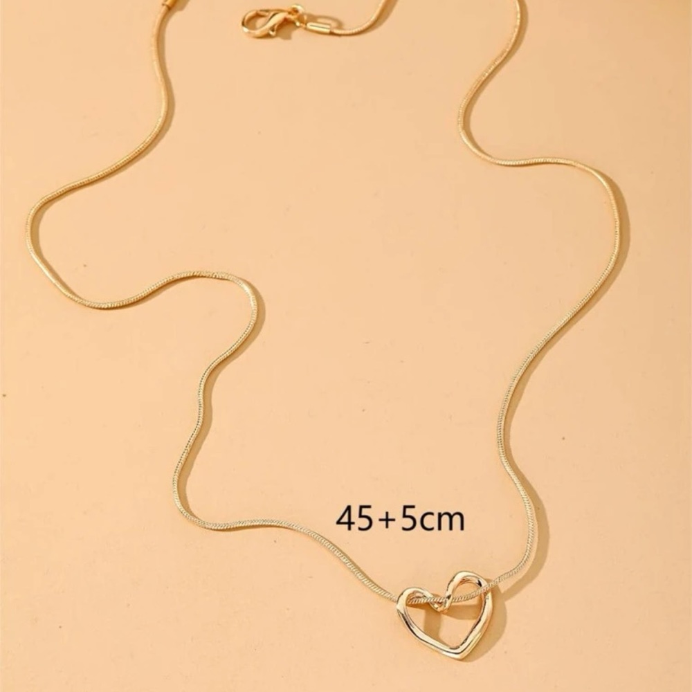 2/$10 RESTOCKED! Simple Love Heart Necklace Dainty Cute Pendant Leisure - Picture 4 of 4